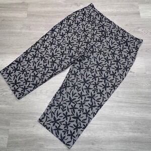 Lands End Womens 2X Active Crop Leggings Black White Floral Stripe 509418 V3446